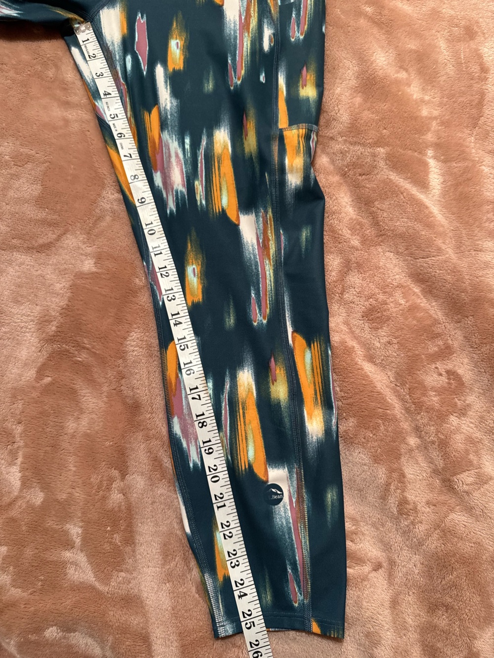 NWT L.L. Bean Everyday Performance High Rise Pocket Leggings, Teal Print, Size L - Picture 6 of 6